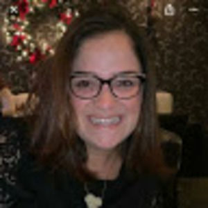 Meet your Posher, Cintia